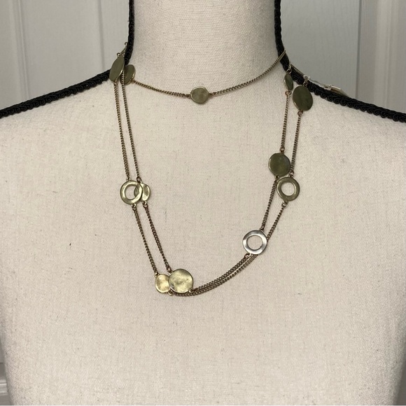 NWT Kenneth Cole long 56 inch gold tone necklace; wear multiple ways. Signed. - Picture 8 of 12